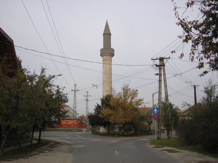 Érd Minaret